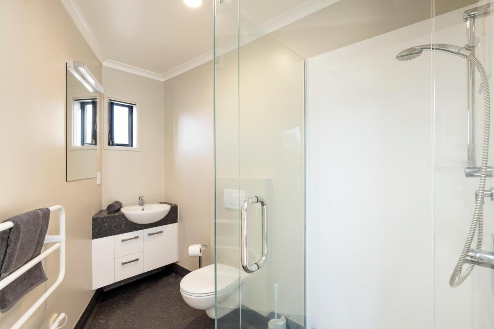 Pacific Escape - Downtown, Beach & Sea Views Mount Maunganui Εξωτερικό φωτογραφία