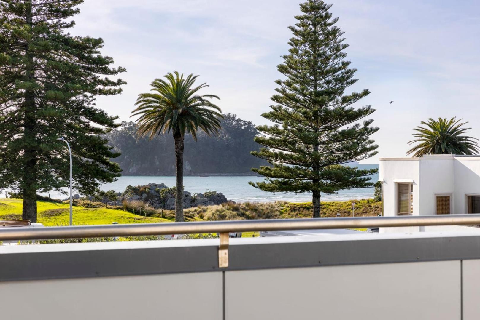 Pacific Escape - Downtown, Beach & Sea Views Mount Maunganui Εξωτερικό φωτογραφία